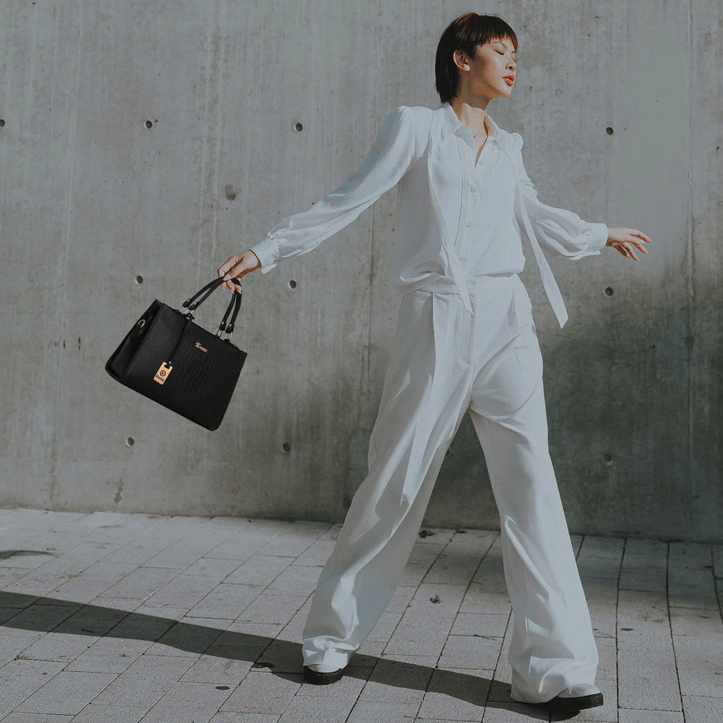 EXOTIC Studded hand bag for women