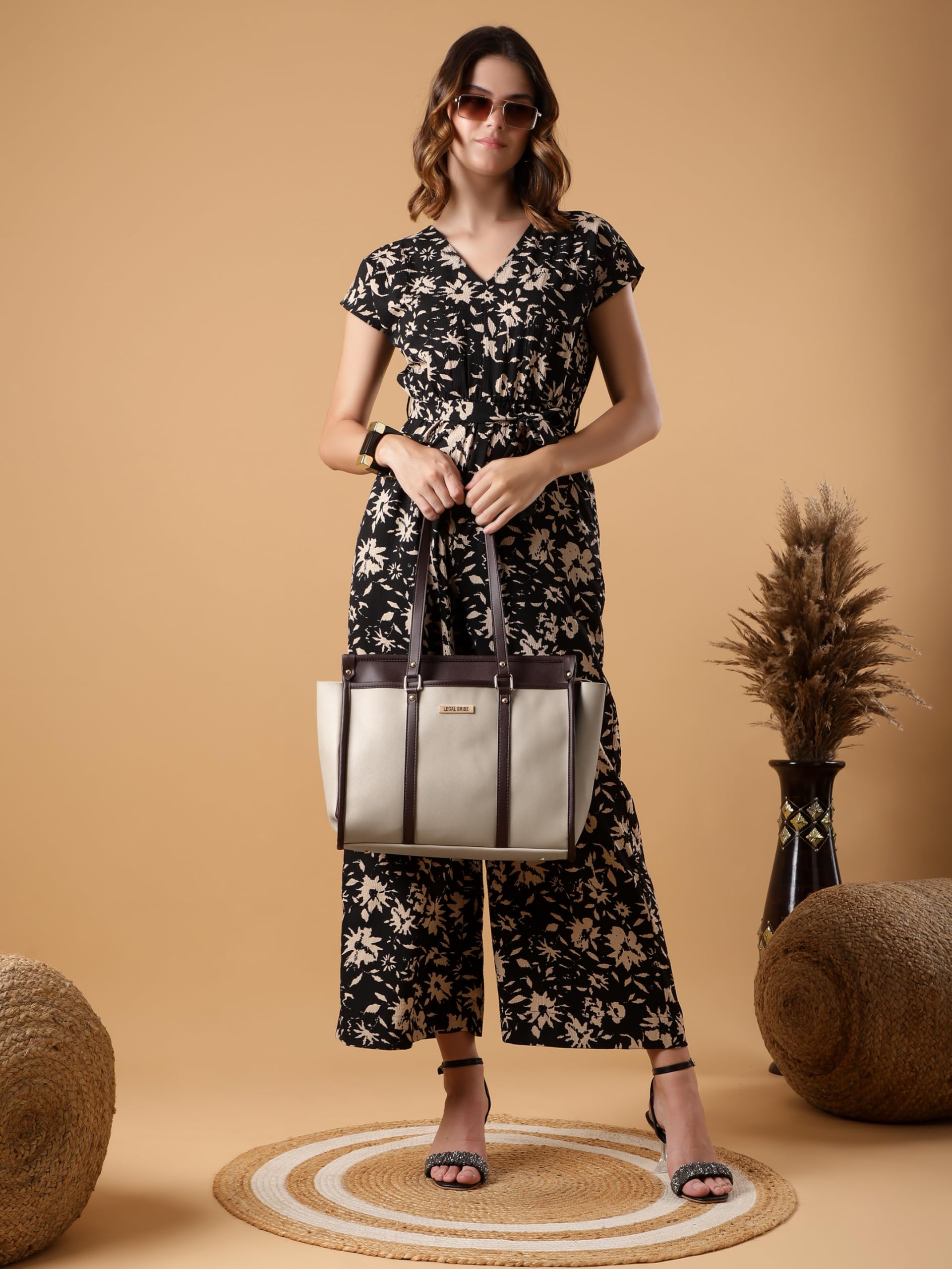 Lemura Stunning Tote Bag